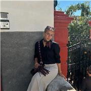 Me defino una persona paciente, clara y motivadora. E impartiría clases a niños de 6-12 años aproximadamente